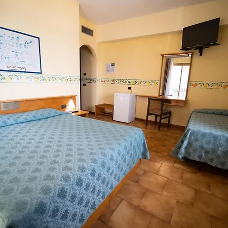 Hotel San Pietro Letojanni