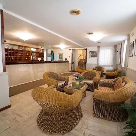 Hotel San Pietro Letojanni