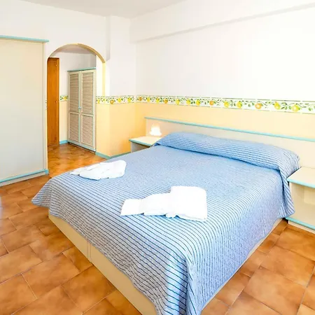 San Pietro Hotel 3*